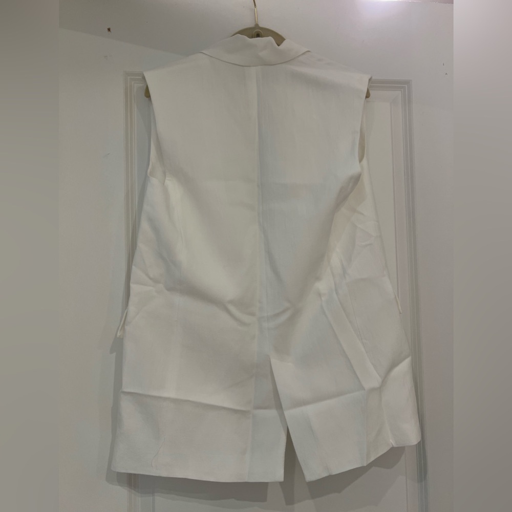 Zara Women’s Sleeveless Blazer Vest in White, Size Xs, NWT